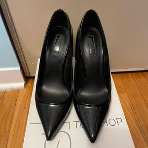 BLACK TOP SHOP HEELS